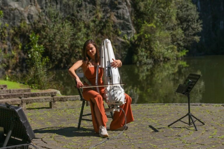 Knurl: musicista apresenta instrumento que criou com impressão 3D, em Vitória