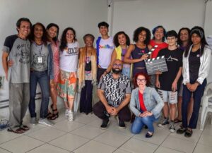 Projeto realiza oficina de atuação voltada a pessoas trans, travestis e não-binárias