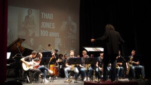 Fames Jazz Band apresenta concerto em homenagem ao Dia Nacional do Samba