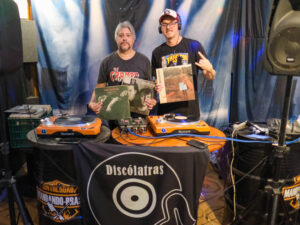 Discólatras celebra 5 anos reunindo apaixonados por cultura musical em Vitória