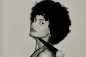 Cultura afro e shows de Sthelô, A Mesa e DJ Gegeo animam o Parque Aberto, em Vila Velha