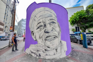 Arte urbana colore Vitória e celebra personagens da cultura e do esporte do ES