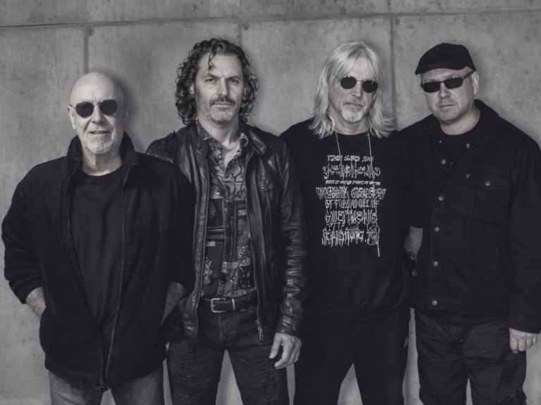 Nazareth volta ao ES com show gratuito em Vitória e apresentação em São Mateus