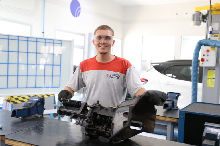 SENAI ES abre mais de 3 mil vagas para cursos gratuitos de qualificação profissional