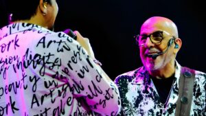 Turnê ‘Simplesmente Roupa Nova’ chega a Vitória com show intimista e cheio de clássicos