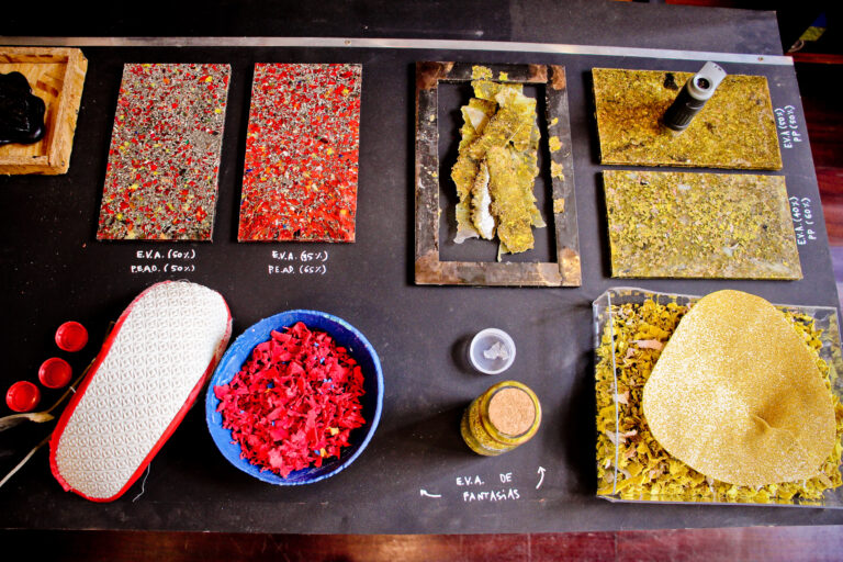 Carpintaria Aberta leva o carnaval aos bastidores da reciclagem criativa em Vitória