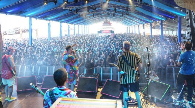 Festival Delírio Tropical terá mais de 80 atrações musicais em Vila Velha