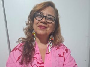 Renata Bomfim debate literatura e meio ambiente no podcast Elas EScrevem