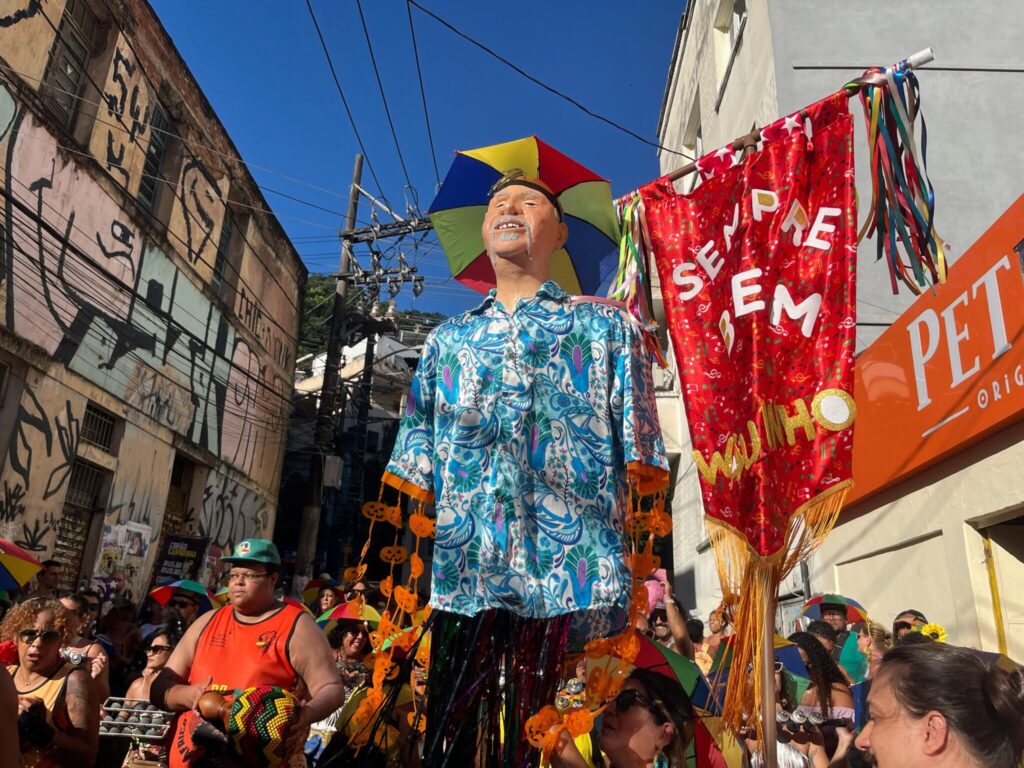 Bloco Prakabá celebra 10 anos neste domingo no Centro de Vitória