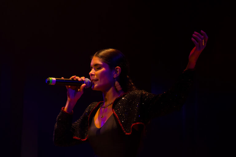 Casa do Governador recebe show de Bárbara Veronez e set da DJ Asiat neste domingo (29)