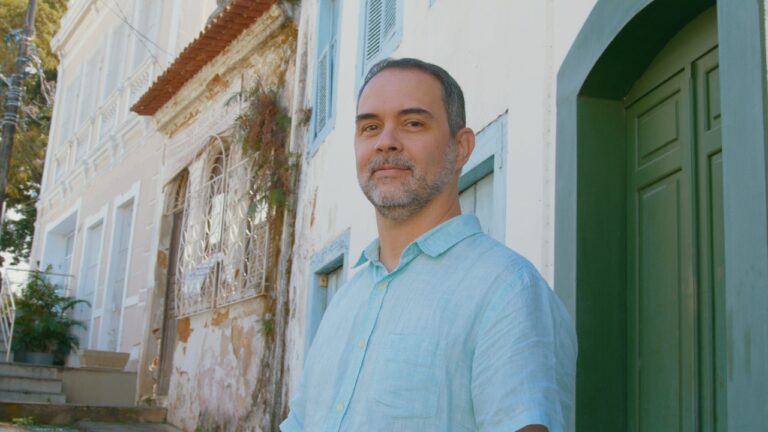 Oito cidades do ES recebem oficinas de percepção rítmica com Marcelo Coelho