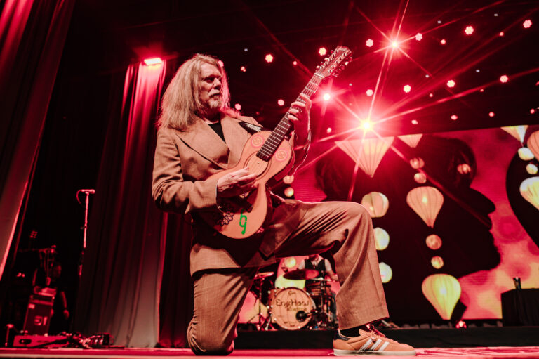 Humberto Gessinger traz turnê de despedida acústica dos Engenheiros do Hawaii a Vitória