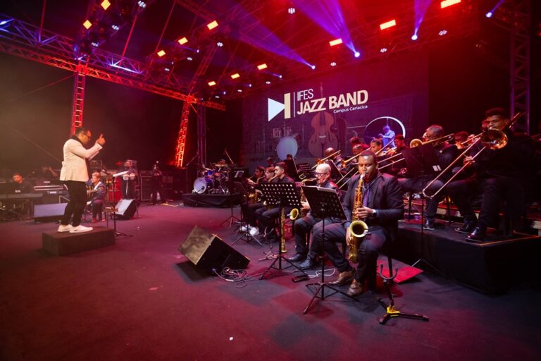 Ifes Jazz Band abre temporada 2026 com concerto gratuito no Theatro Carlos Gomes