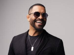 Jackson Lima grava primeiro DVD em apresentação na Matrix Music Hall