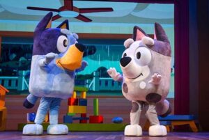 Espetáculo infantil ‘Bluey Ao Vivo’ chega a Vitória com apresentações em abril