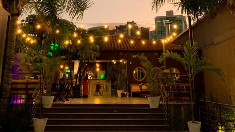 Fluente estreia cinema ao ar livre com transmissão do Oscar 2026