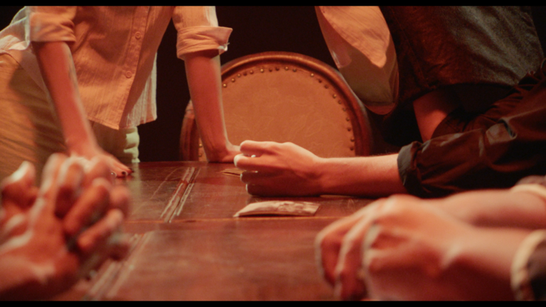 Cineclube Sarau da Barão exibe ‘A Vida Secreta de Meus Três Homens’, em Vitória