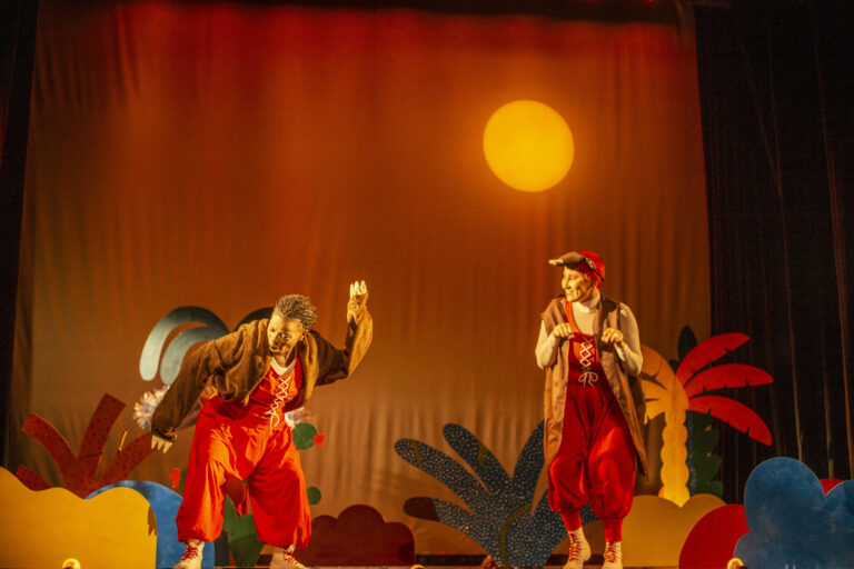 Peça infantil ‘O Roubo do Sol’ estreia na Fafi com ingressos gratuitos, em Vitória