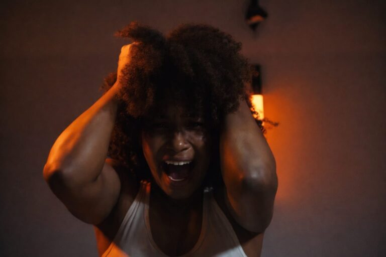 Cineclube Águas exibe curta capixaba ‘Catsarida’ com debate em Praia Grande