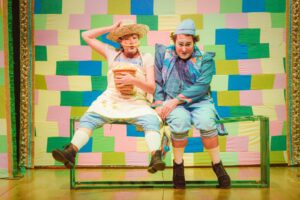 Festival leva teatro de rua, espetáculos e mostra de esquetes para a Ilha das Caieiras