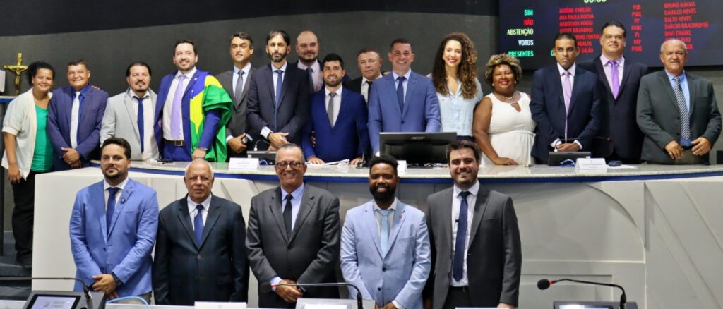 Apesar da inflação de 4%, vereadores de Vitória elevam tíquete em 20%