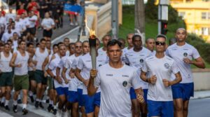 Festa de 491 anos de Vila Velha começa com Transposição do Fogo Simbólico