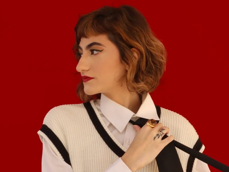 Mineira radicada no ES, Cindy Guerson compõe música inspirada na vivência capixaba
