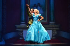‘Cinderela’ será apresentado em sessão única no Teatro Universitário, em Vitória