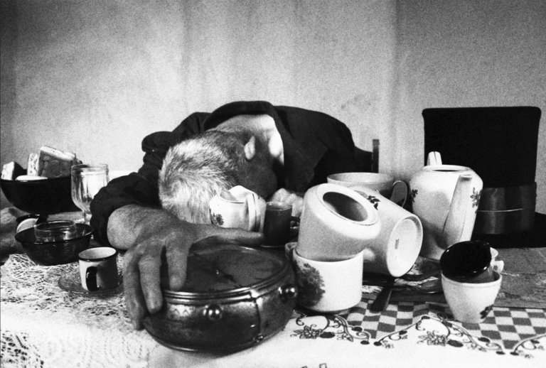 Fotógrafos cegos percorrem cinco cidades capixabas com exposição gratuita