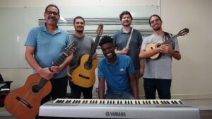 Grupo Choro Acadêmico se apresenta no projeto Som na Sexta, em Vitória