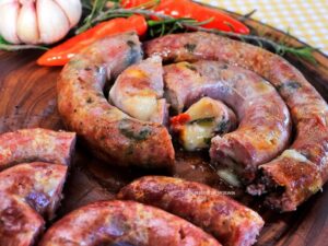 Feira Sabores da Terra reúne 178 expositores, gastronomia e cultura em Vitória