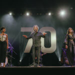 Carlos Papel lança álbum ao vivo com clássicos, inéditas e participações de artistas capixabas