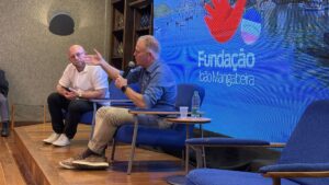Casagrande defende novas formas de aproximar jovens da política