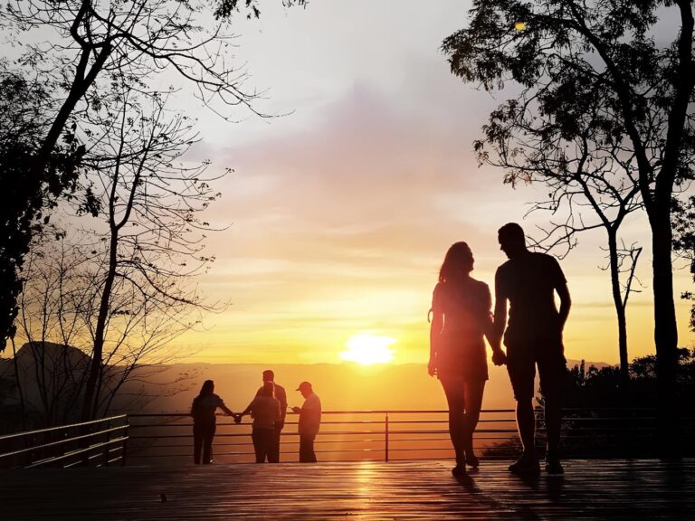 Parque da Fonte Grande amplia horário para quem quiser curtir o pôr do sol