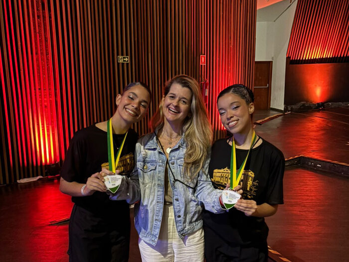 Talentos de Vitória conquistam quatro prêmios em festival internacional de dança 8 Talentos de Vitória conquistam quatro prêmios em festival internacional de dança