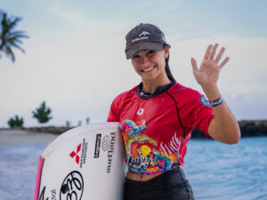 Capixaba Luna Hardman é a única brasileira na semifinal do Mundial de Bodyboarding