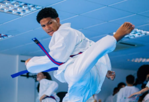 Projeto abre inscrições gratuitas para aulas de taekwondo para jovens da Grande Vitória