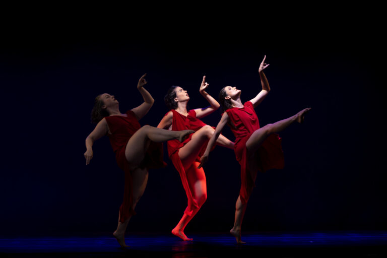 Jornada de Dança da Bahia leva formação e espetáculo sobre Isadora Duncan a Vitória 8 Jornada de Dança da Bahia leva formação e espetáculo sobre Isadora Duncan a Vitória