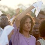 Bárbara Colen, de Bacurau, dá palestra sobre atuação para cinema no Sesc Glória