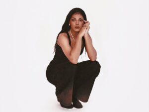 Cantora capixaba Fertarié lança novo EP e apresenta nova fase na carreira