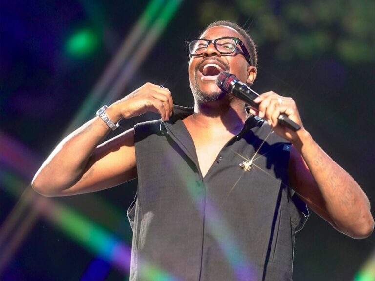 Mumuzinho faz show em Vitória na festa de cinco anos do Gordinho Sambão 8 Mumuzinho faz show em Vitória na festa de cinco anos do Gordinho Sambão