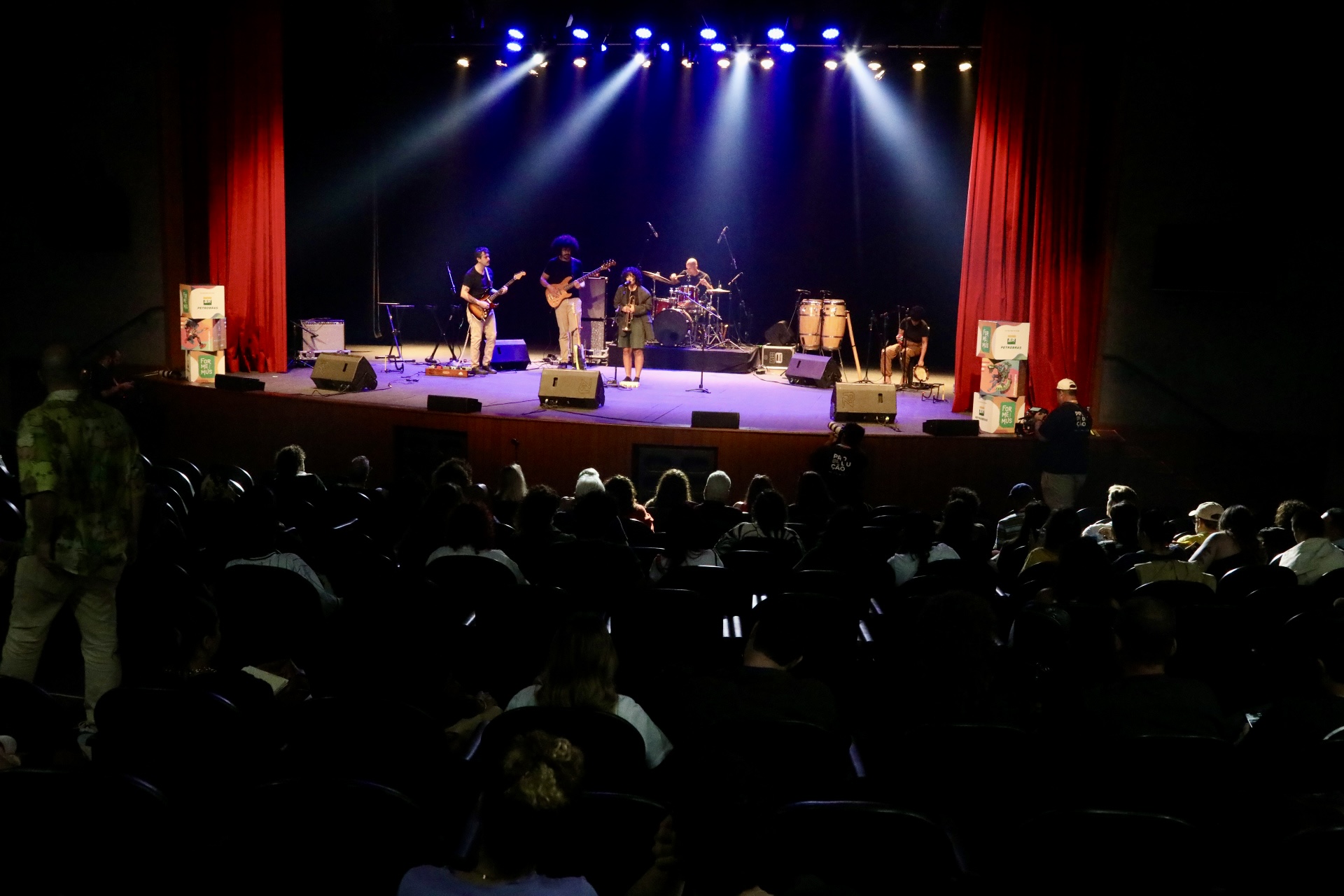 Formemus 2026 abre inscrições gratuitas para pitching musical; saiba como 5 pitching 2025 Claudio Postay 5