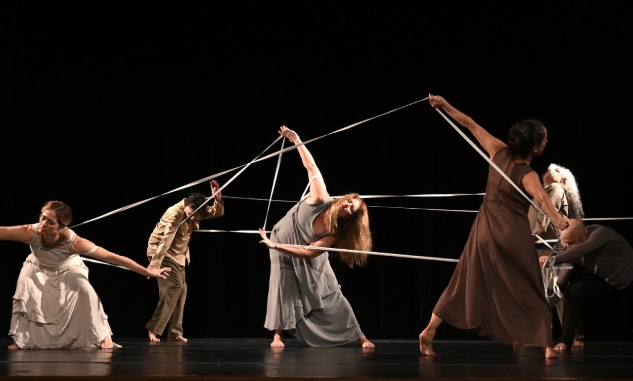 Espetáculo reúne artistas veteranos da dança para discutir etarismo nos palcos 5 vixfeed b4442f39 c113 420d ba43 fc7aa3de9d46